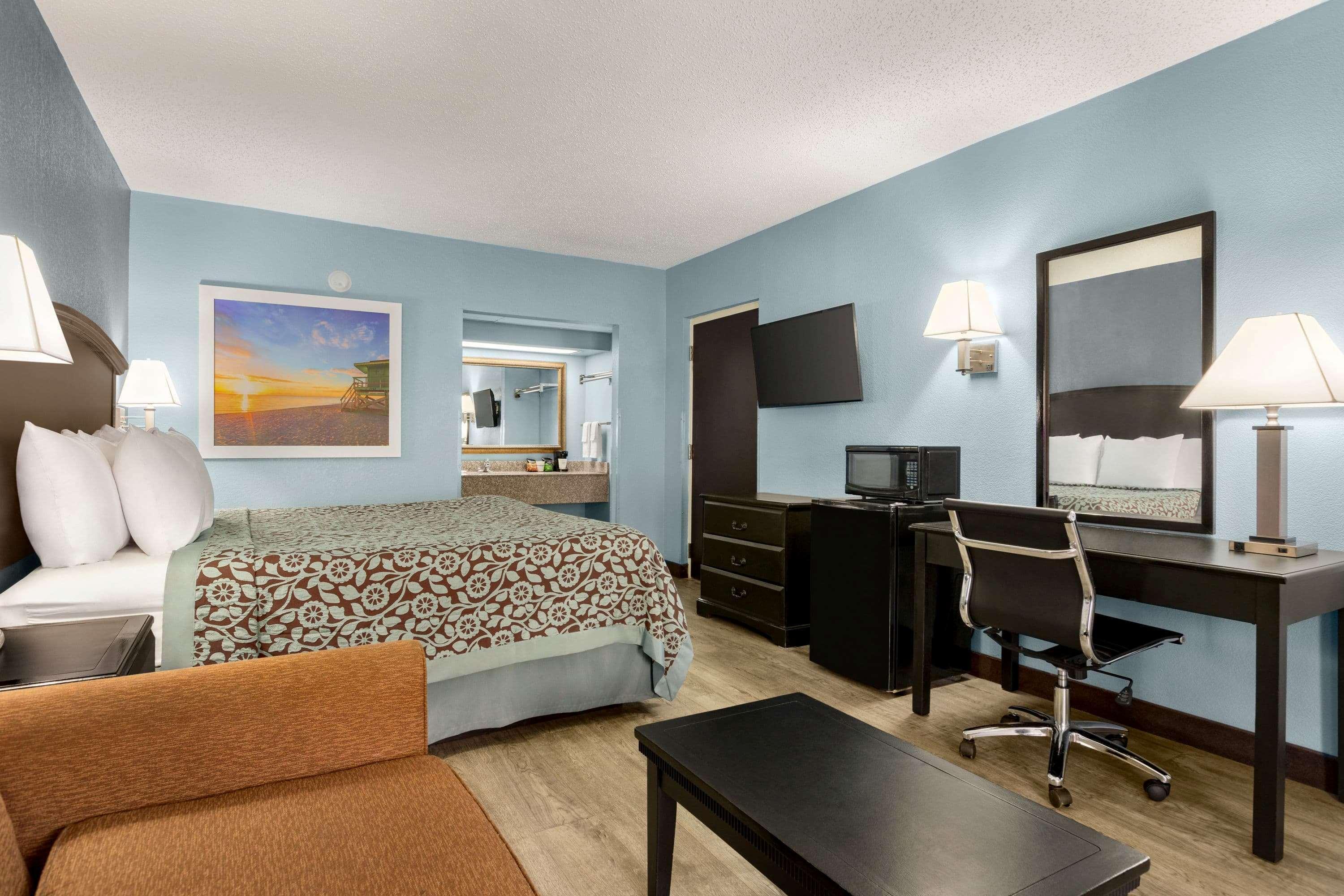 Days Inn By Wyndham Weldon Roanoke Rapids Exterior photo